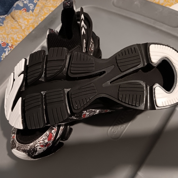 Never worn Revolution shoes - Picture 2 of 3